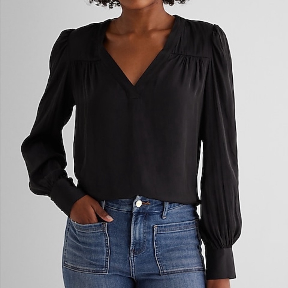 NWT Express satin v neck top